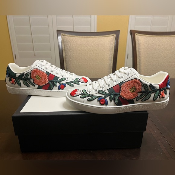 New Gucci Ace Embroidered Floral Sneaker Shoes Size 38.5 / US 8.5 - Picture 10 of 16